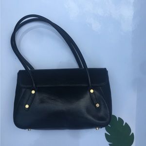 MONSAC CLASSIC BLACK LEATHER WOMEN SHOULD BAG / HAND BAG
